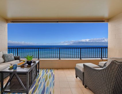 MK 605 Unbelievable Oceanfront Views & Incredible Central Location!



