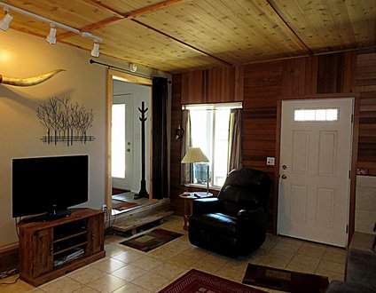 PC Beach Cottage #123 - affordable cabin quick walk to beach, surf and pub!









